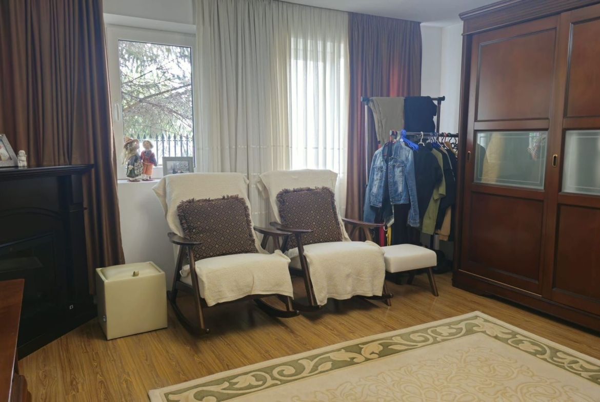 De vanzare casa in comuna Pechea, 165.000 euro negociabil