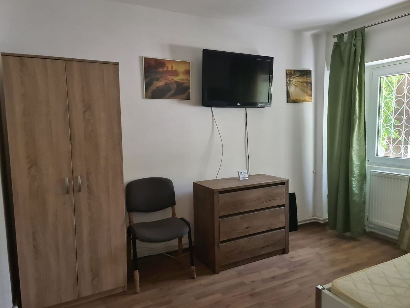 De vanzare apartament cu o camera, parter, I.C.Frimu 43.000 euro