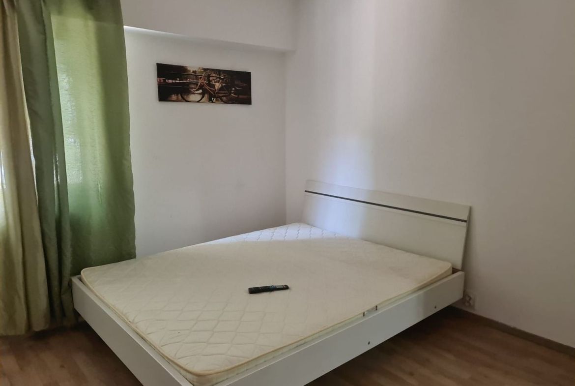 De vanzare apartament cu o camera, parter, I.C.Frimu 43.000 euro