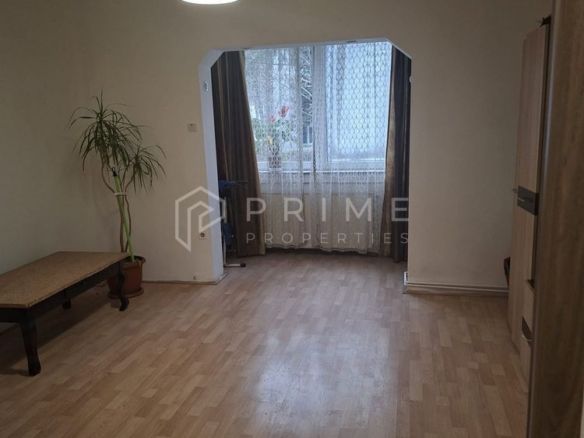Apartament cu 3 camere | parter | zona Dambu Pietros - foto 2