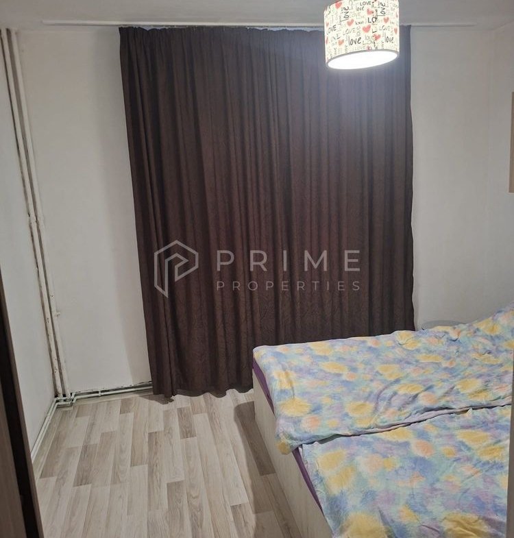 Apartament cu 3 camere | parter | zona Dambu Pietros