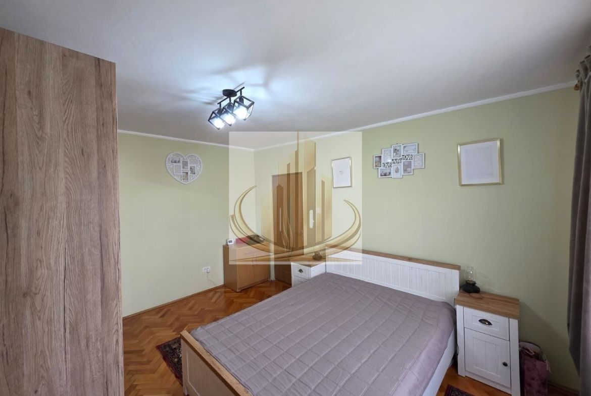 Apartament 3 camere de vânzare – Gheorghe Lazăr