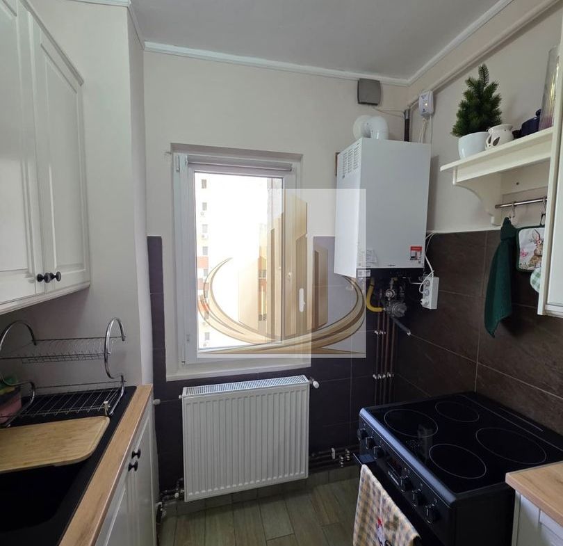 Apartament 3 camere de vânzare – Gheorghe Lazăr