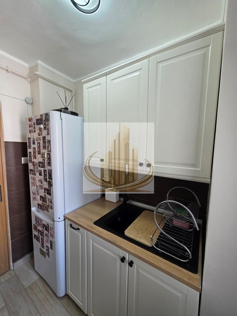 anBn-11423 Apartament 3 camere de vânzare – Gheorghe Lazăr