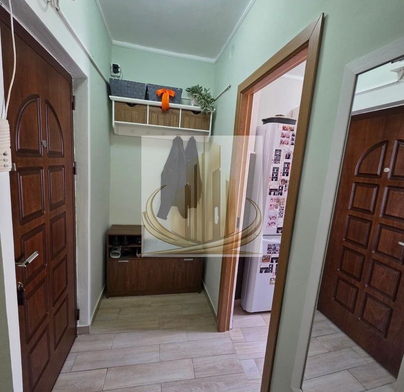 Apartament 3 camere de vânzare – Gheorghe Lazăr