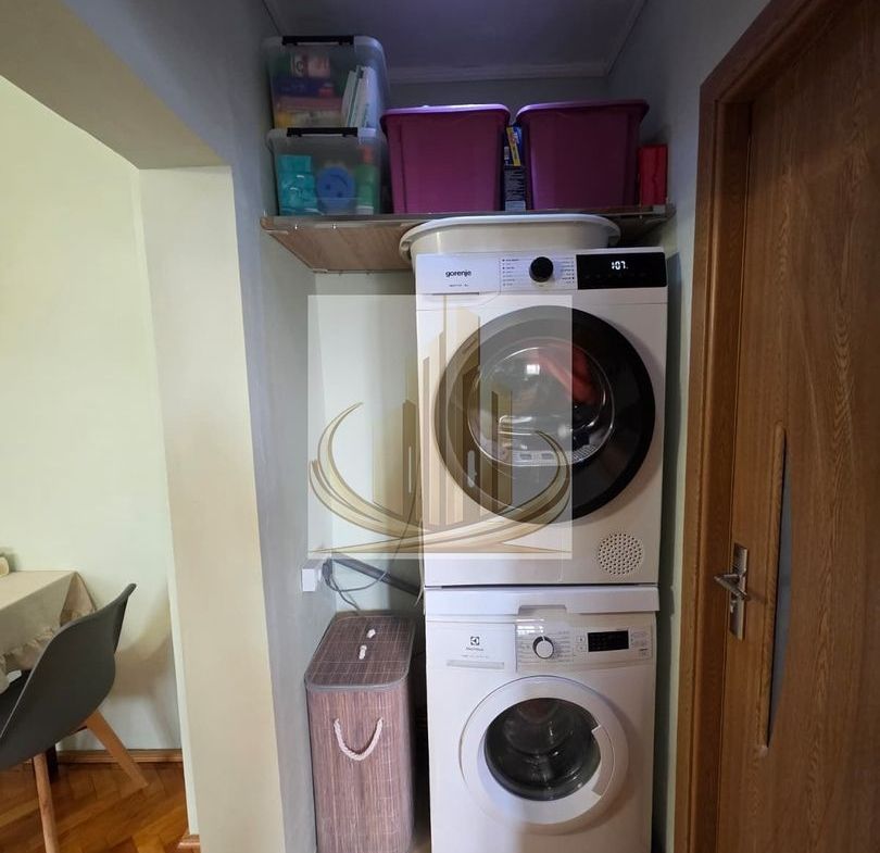 Apartament 3 camere de vânzare – Gheorghe Lazăr
