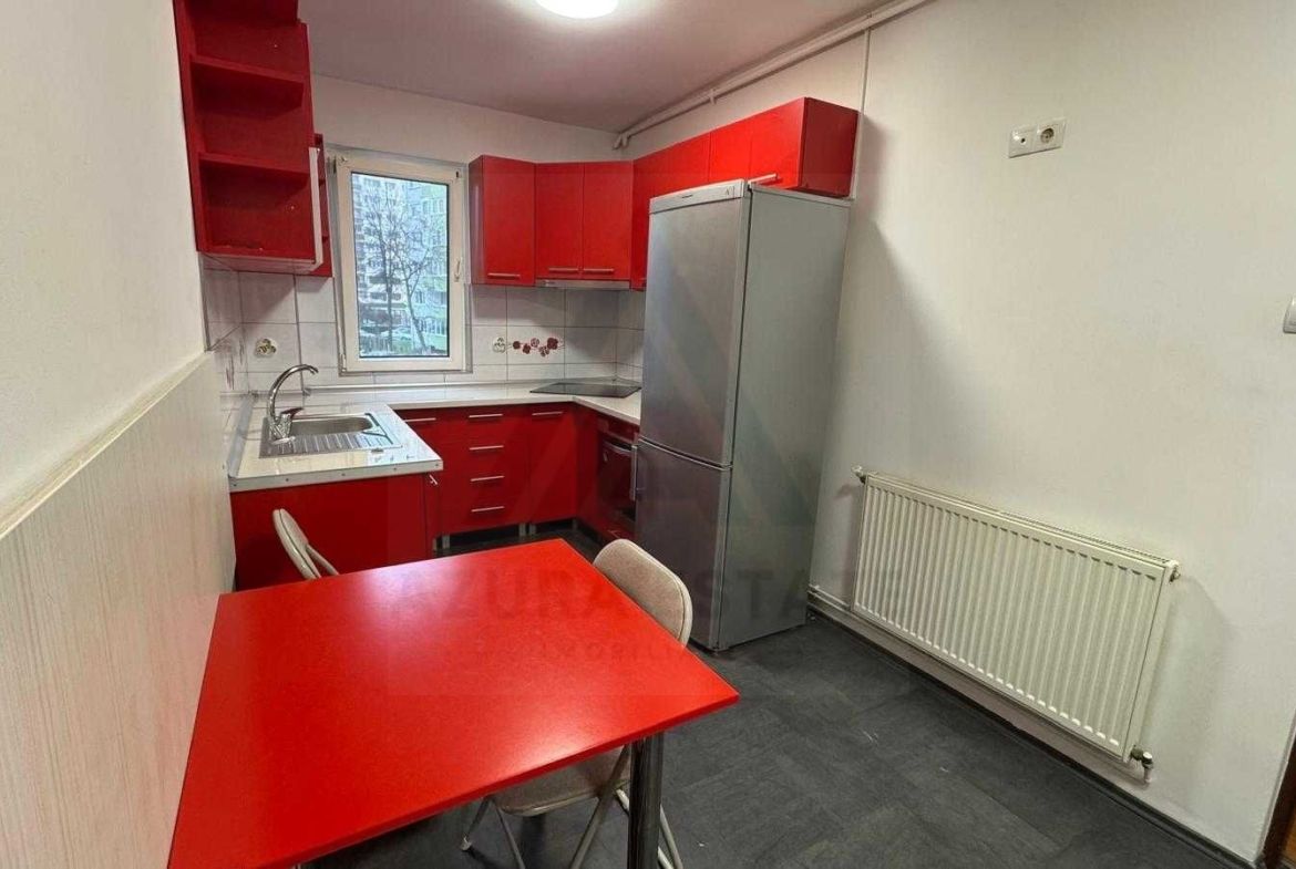 Apartament renovat 3 camere 2 dormitoare zona Mihai Viteazu