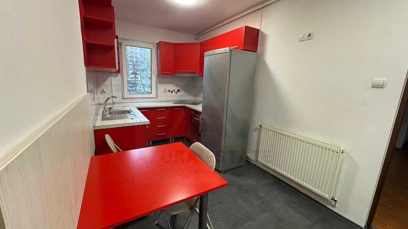 anBn-11429 Apartament renovat 3 camere 2 dormitoare zona Mihai Viteazu