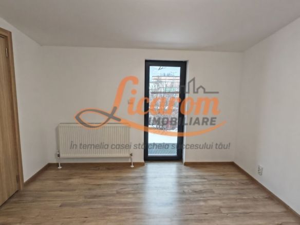 Casa P+E zona Astra-Racadau,4 camere,curte comuna.Comision 0
