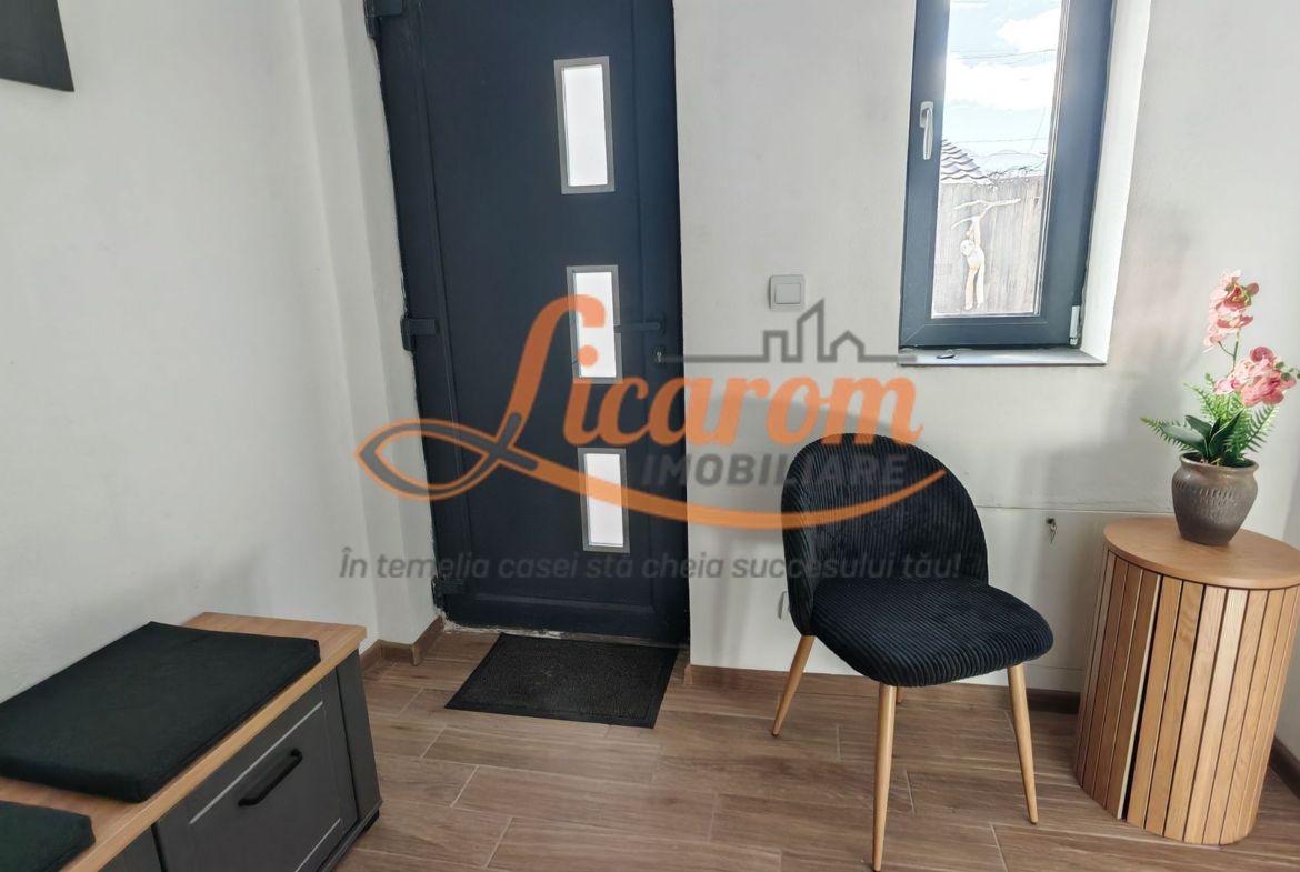 Casa P+E zona Astra-Racadau,4 camere,curte comuna.Comision 0
