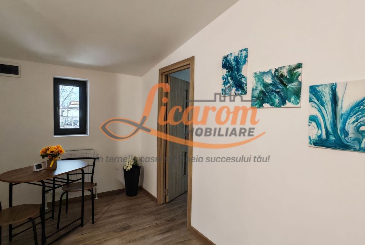 Casa P+E zona Astra-Racadau,4 camere,curte comuna.Comision 0