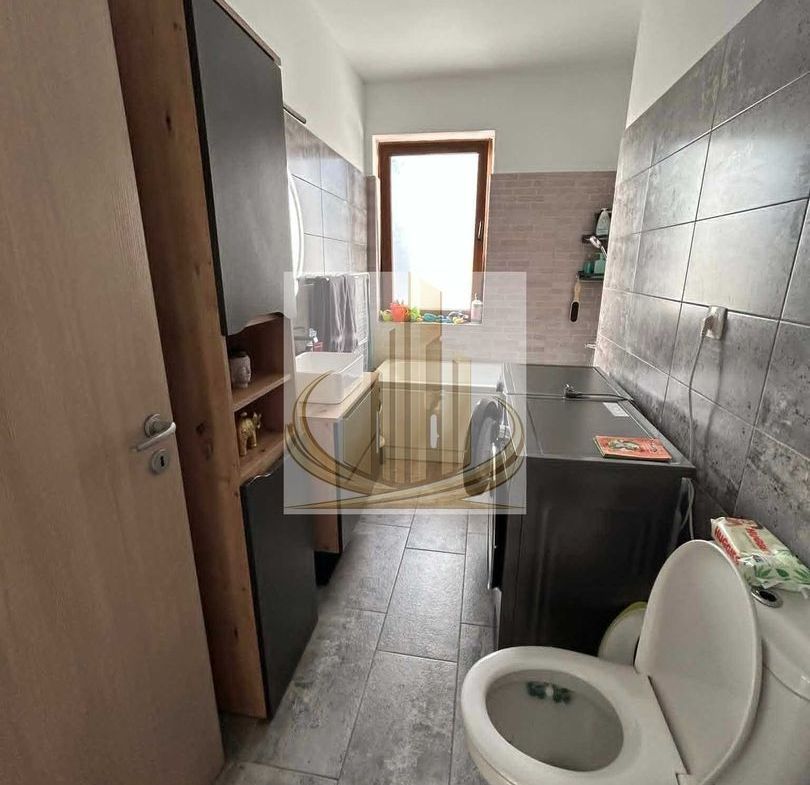 Apartament cu 2 camere, decomandat, 70 mp | Torontal | Investitie |