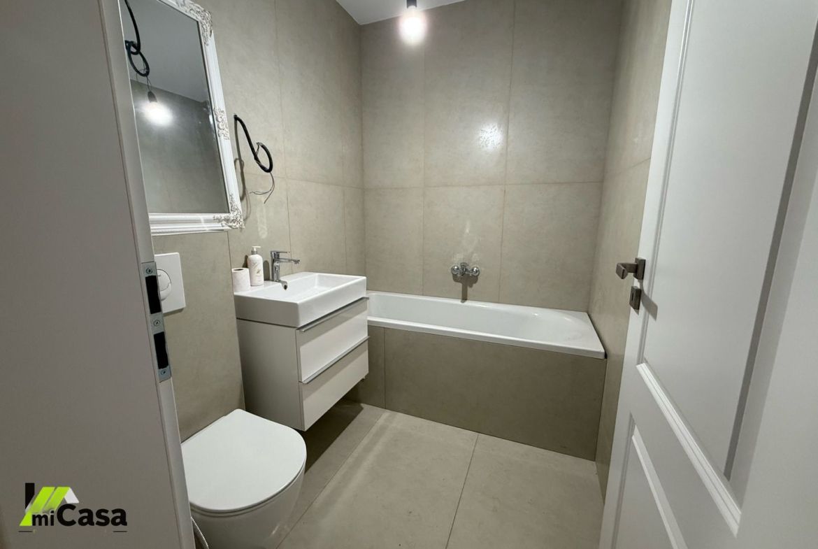 3 camere, Flamingo Luxury 2