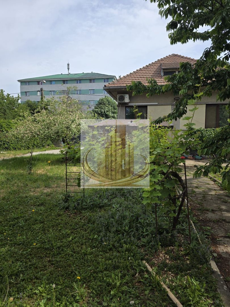 anBn-11585 Casa 190mp cu teren 1100mp Lipovei