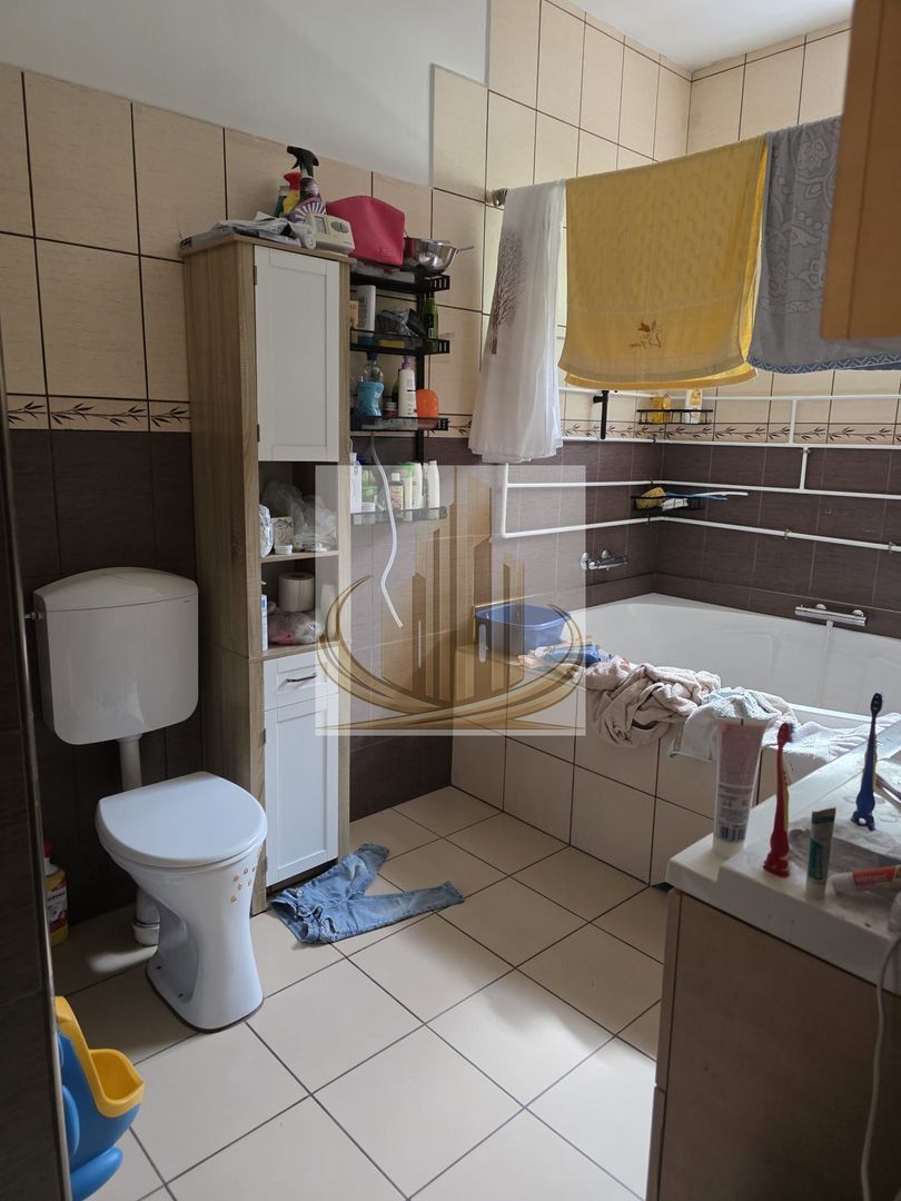 anBn-11590 Casa 190mp cu teren 1100mp Lipovei