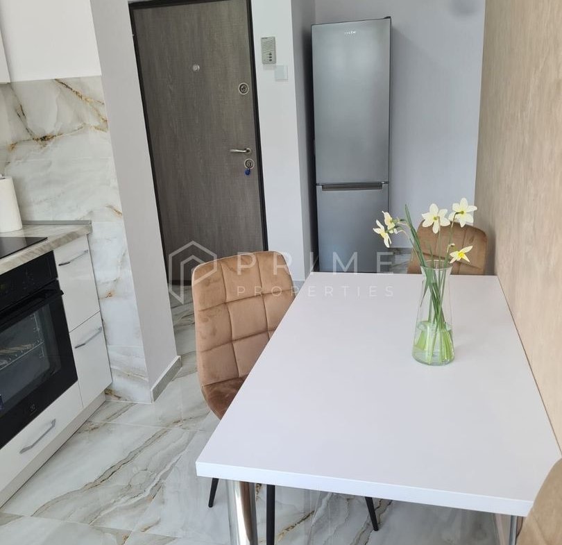 PRIMA ÎNCHIRIERE | 2 Camere Decomandat | Zona Cornișa – UMFST