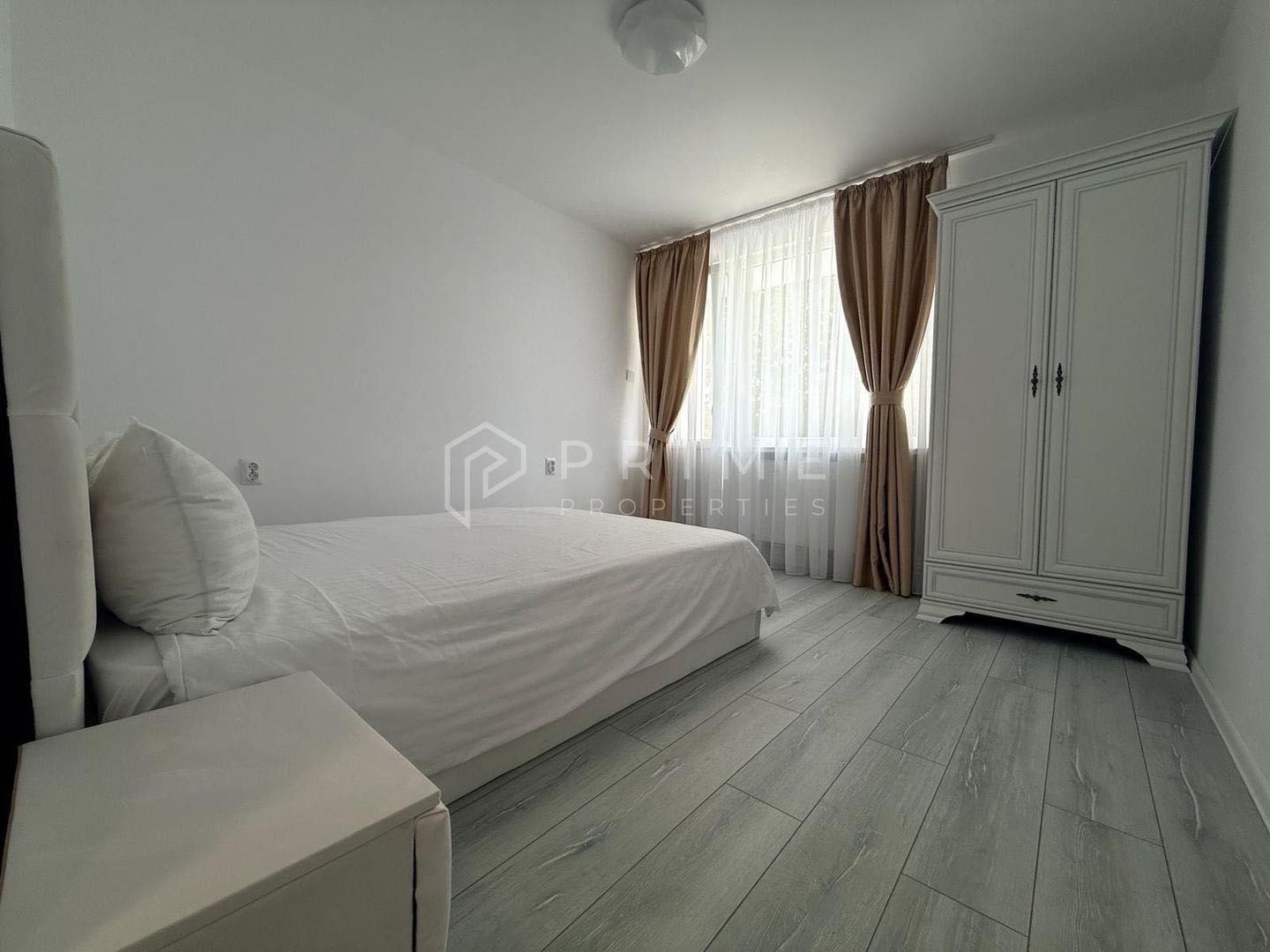 anBn-11679 PRIMA ÎNCHIRIERE | 2 Camere Decomandat | Zona Cornișa – UMFST