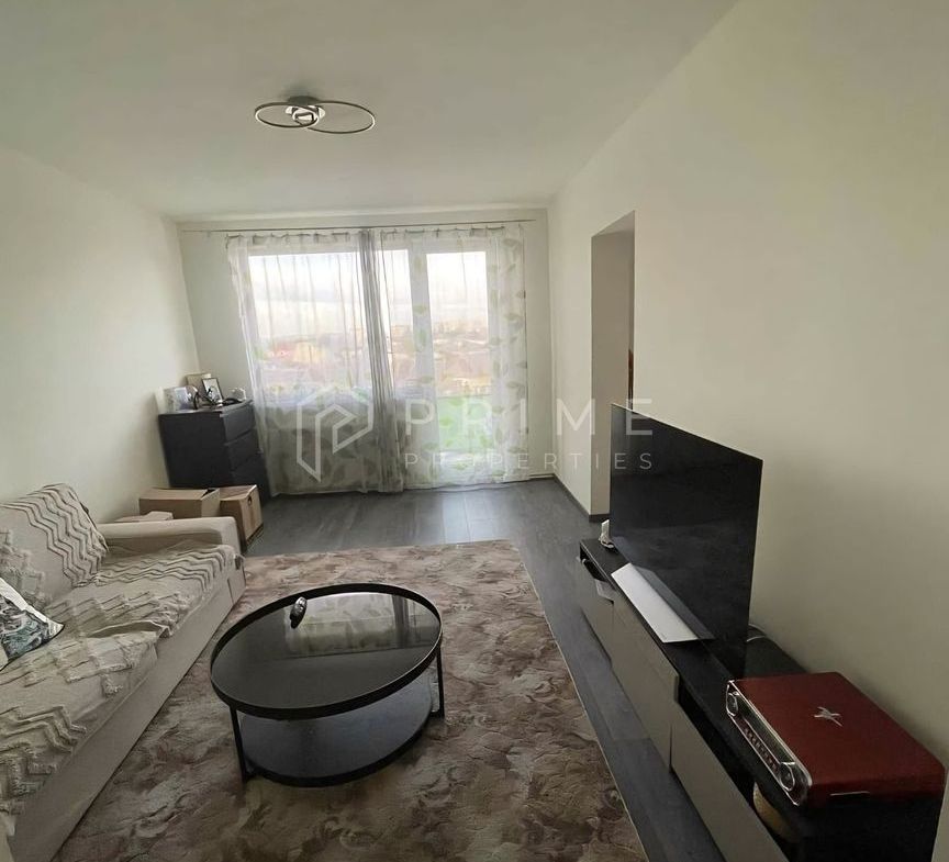 Apartament 2 camere semicentral etaj 3