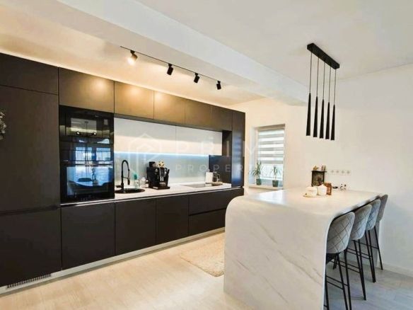 Penthouse 120 mp utili, 4 camere, cu terase generoase 60 mp, Unirii