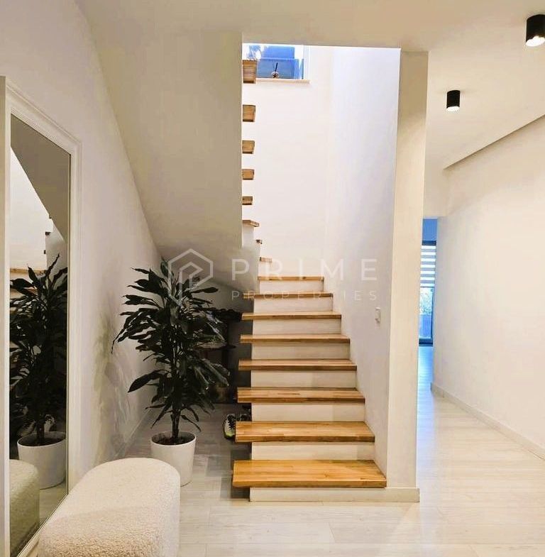 Penthouse 120 mp utili, 4 camere, cu terase generoase 60 mp, Unirii