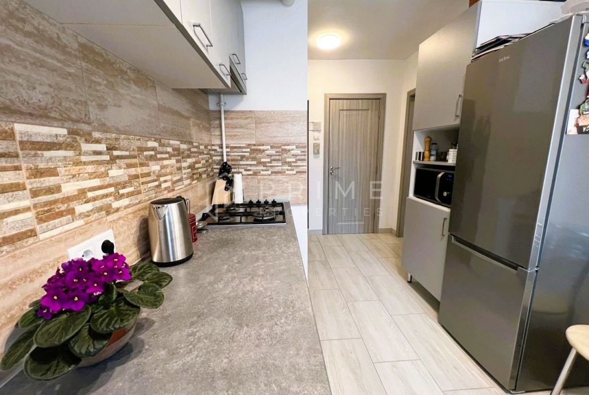 Apartament 2 camere | Aleea Carpați | Etaj 3/4 | Balcon 9 mp