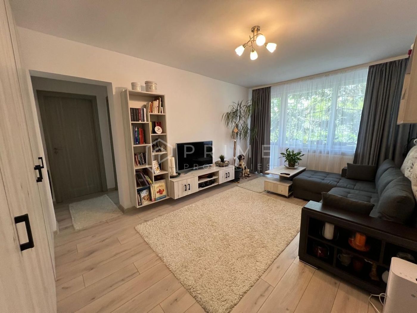 anBn-11767 Apartament 2 camere | Aleea Carpați | Etaj 3/4 | Balcon 9 mp