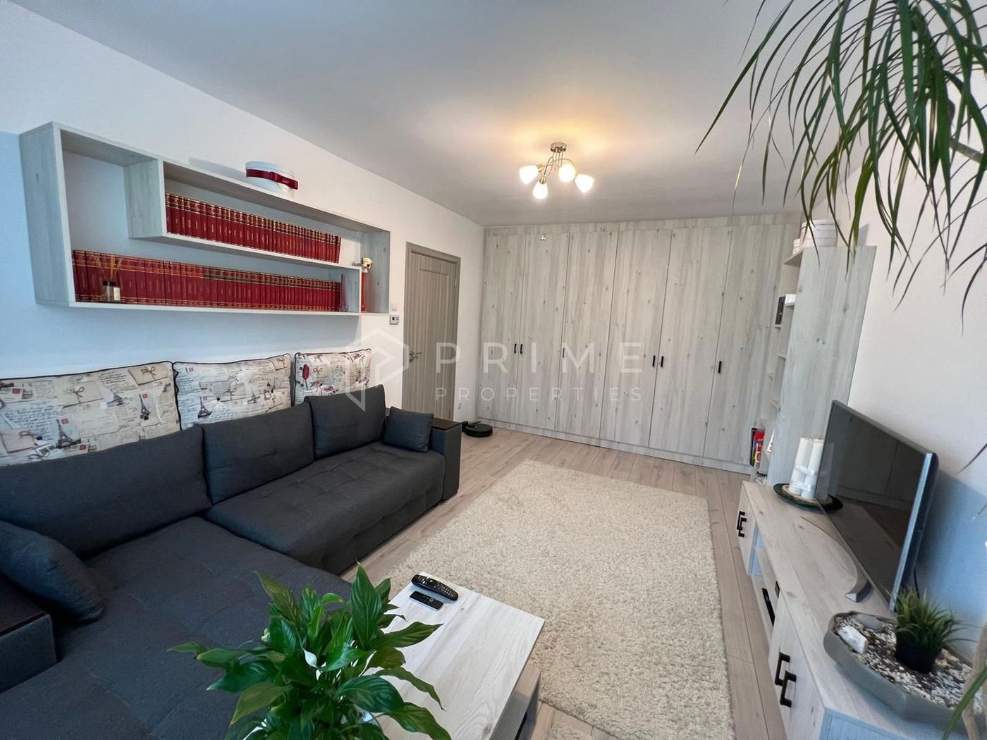 anBn-11771 Apartament 2 camere | Aleea Carpați | Etaj 3/4 | Balcon 9 mp