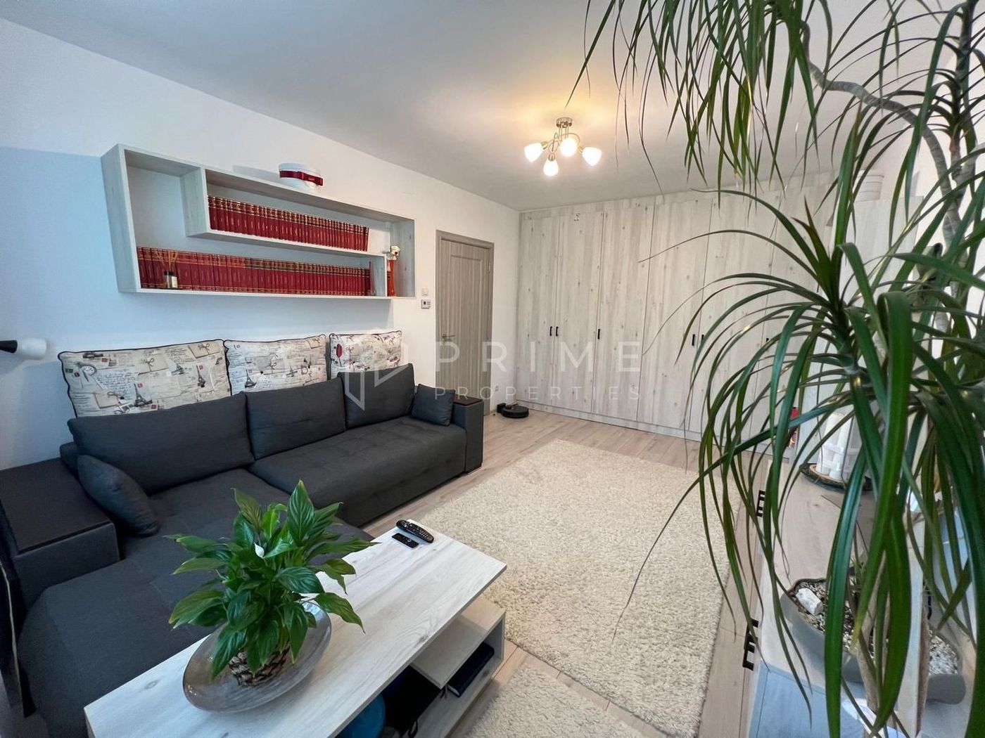 anBn-11772 Apartament 2 camere | Aleea Carpați | Etaj 3/4 | Balcon 9 mp