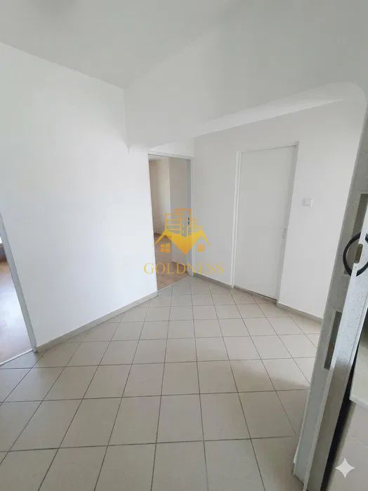 3 camere decomandate, balcon, parcare, Piata Marasti, OMV, Cinema