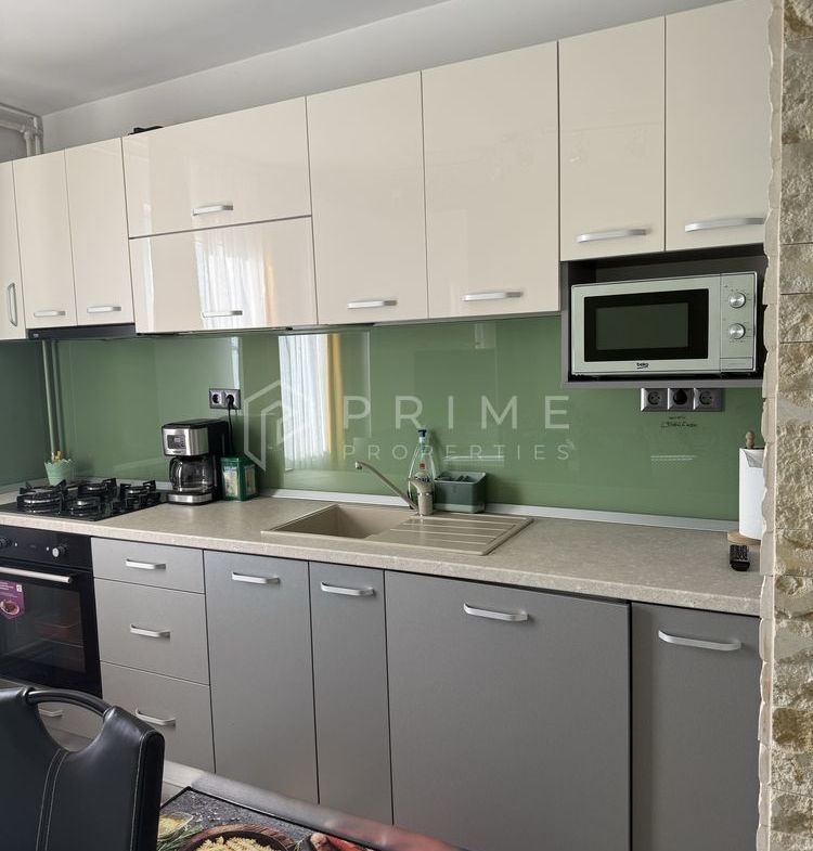 Apartament 3 camere de închiriat zona Tudor, Cutezanței