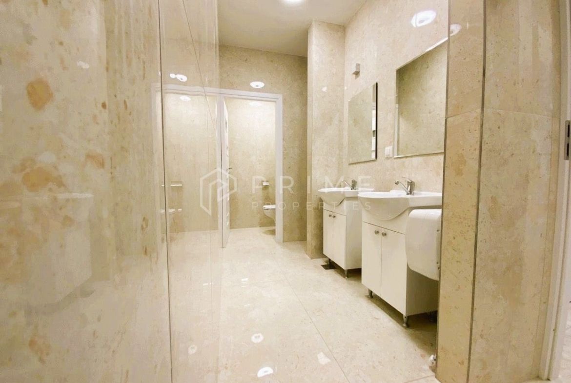 Spațiu premium pentru birouuri + terasă, în zona centrală