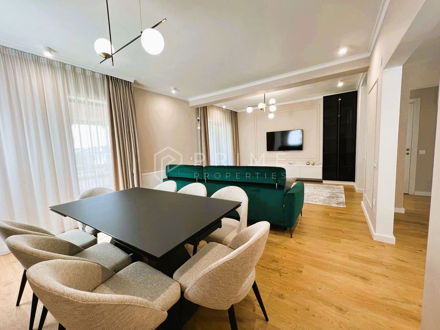 Casă Duplex de vânzare – Corunca | Design deosebit, aproape de pădure