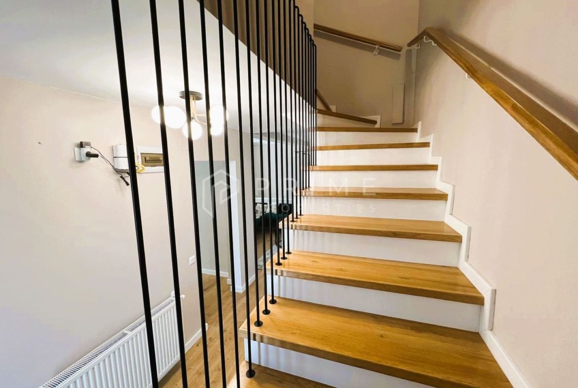 Casă Duplex de vânzare – Corunca | Design deosebit, aproape de pădure