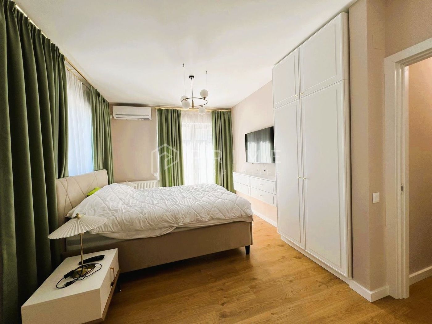 Casă Duplex de vânzare – Corunca | Design deosebit, aproape de pădure