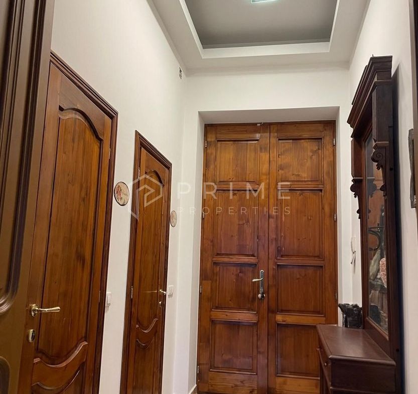 Închiriere apartament ultracentral cu 2 camere