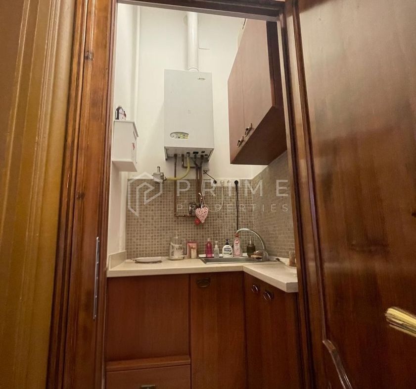 Închiriere apartament ultracentral cu 2 camere