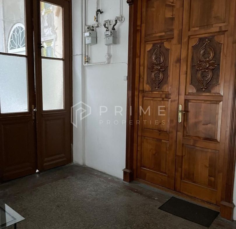 Închiriere apartament ultracentral cu 2 camere