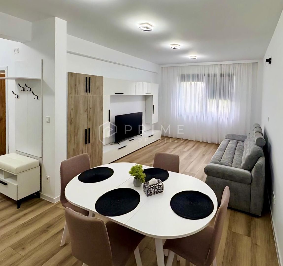 2 camere mobilat si utilat, parcare – Corunca, lângă Shopping City