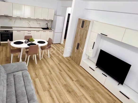 2 camere mobilat si utilat, parcare – Corunca, lângă Shopping City