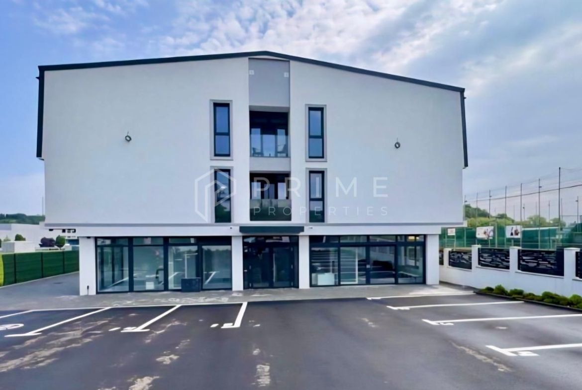 2 camere mobilat si utilat, parcare – Corunca, lângă Shopping City