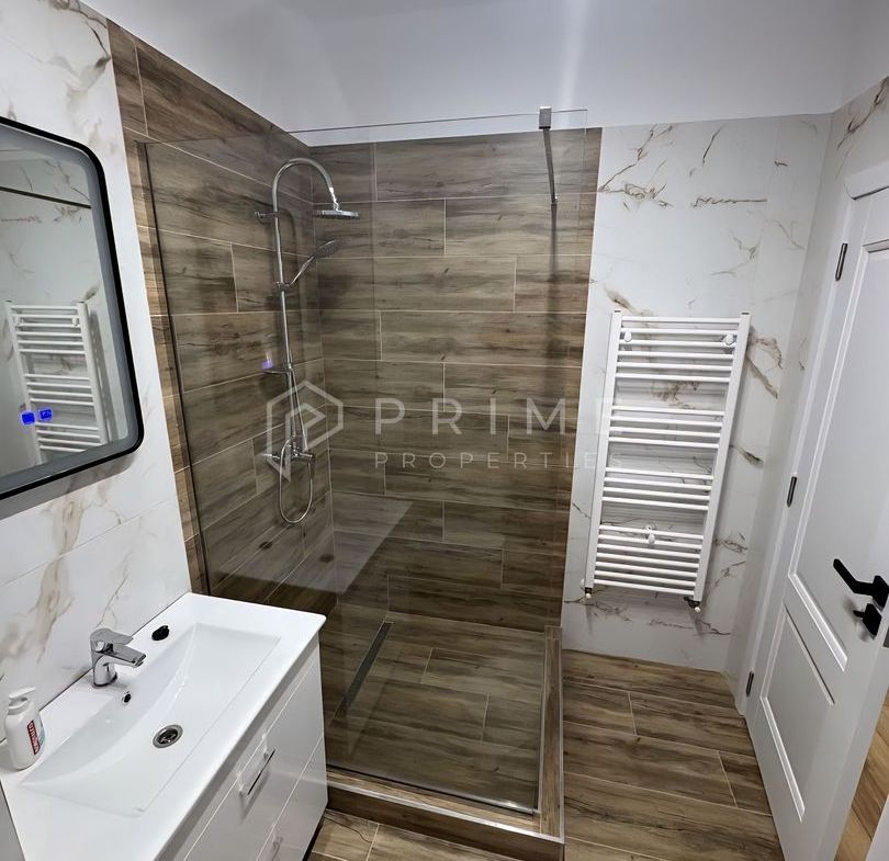 Apartament modern 2 camere Corunca aproape de Shopping City