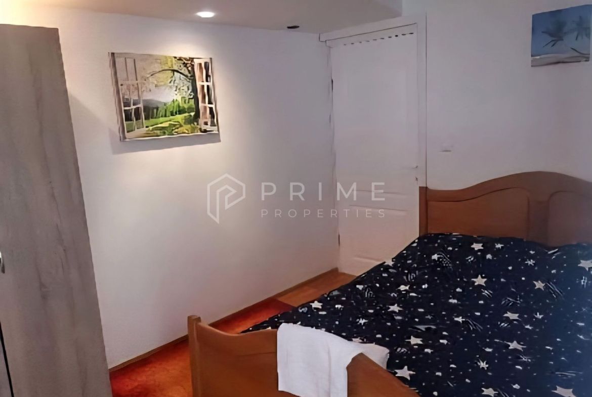 Casă individuală 310mp utili, 8 camere, piscină