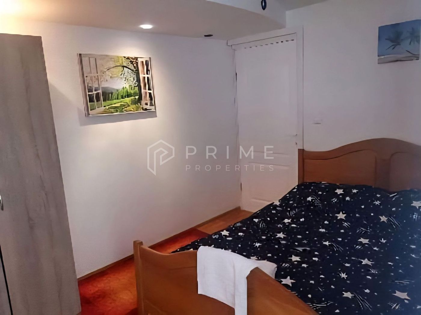 Casă individuală 310mp utili, 8 camere, piscină