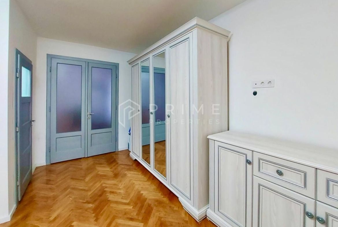 Casa renovata complet | Zona Platou | Ideala locuinta sau investitie