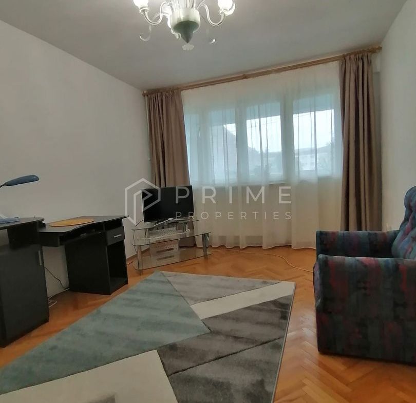 Apartament 3 camere de închiriat – Dâmbu, etaj 1, ideal pentru studenț