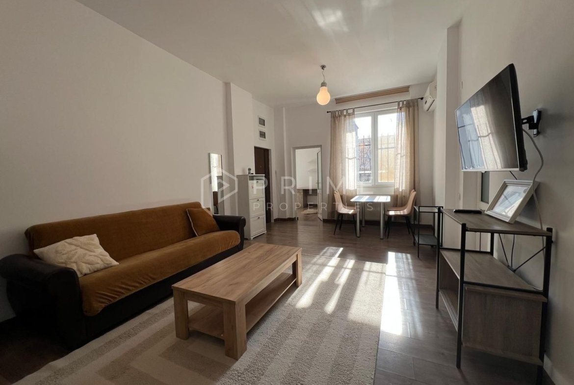 Apartament 3 camere de închiriat – 7 Noiembrie, Târgu Mureș