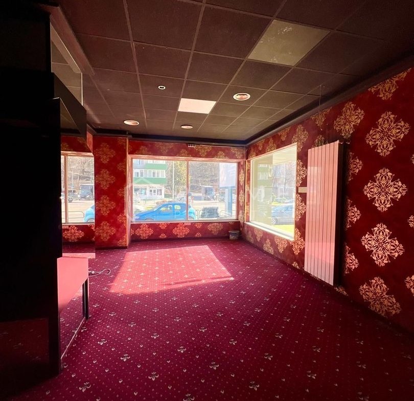 Spatiu comercial 150 mp | Zona 7 Noiembrie | Vad exceptional