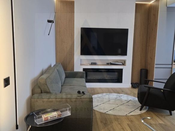 Apartament premium 75 mp utili cu parcare subterana si boxa Central