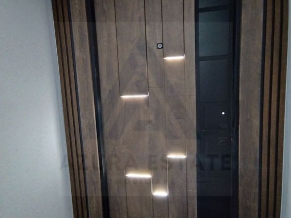 Apartament premium 75 mp utili cu parcare subterana si boxa Central