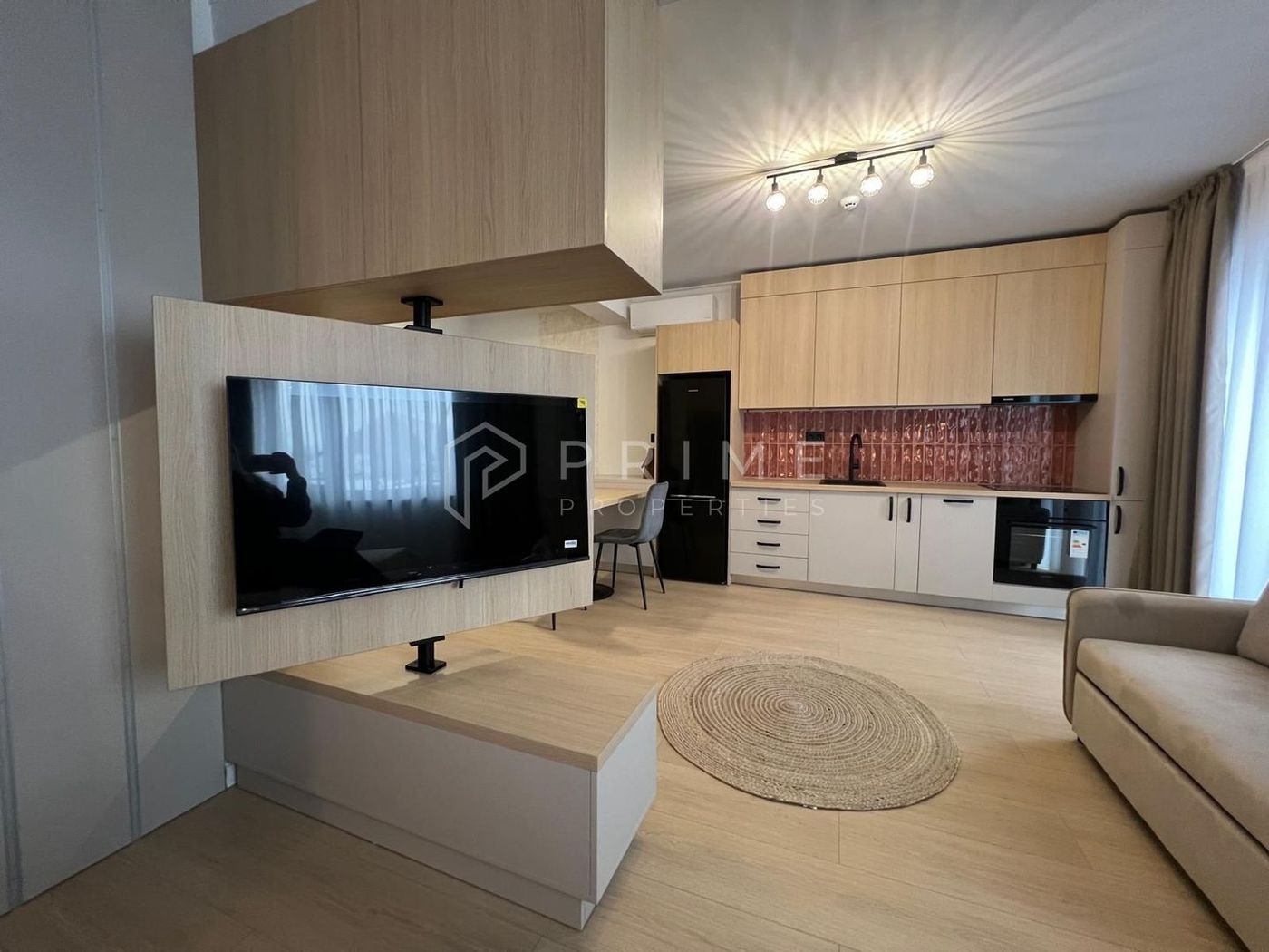 Studio NOU | Design modern I Semicentral | Parcare